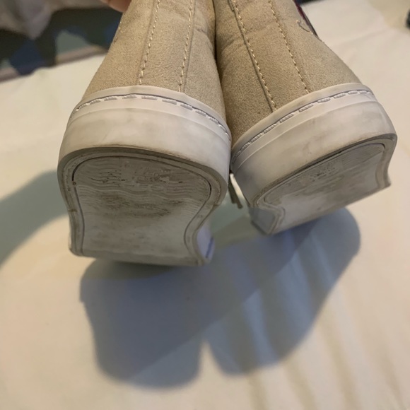 Sneakers - Picture 3 of 3